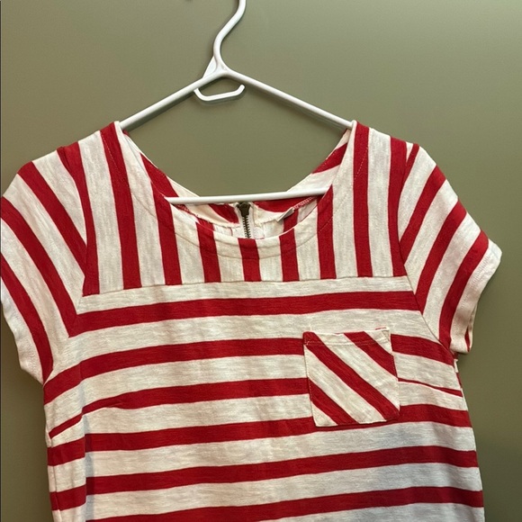 Old Navy Red and White Casual Raglan Sleeve Dress - Picture 4 of 12